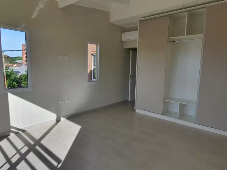 EN VENTA COMPLEJO DUPLEX 3 DORMITORIOS A ESTRENAR